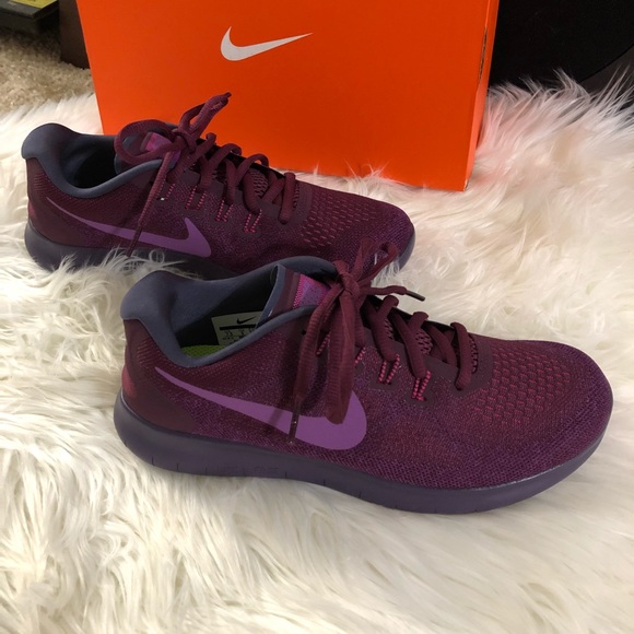 Nike Shoes - ❌Taking Offer❌ Free RN 2017